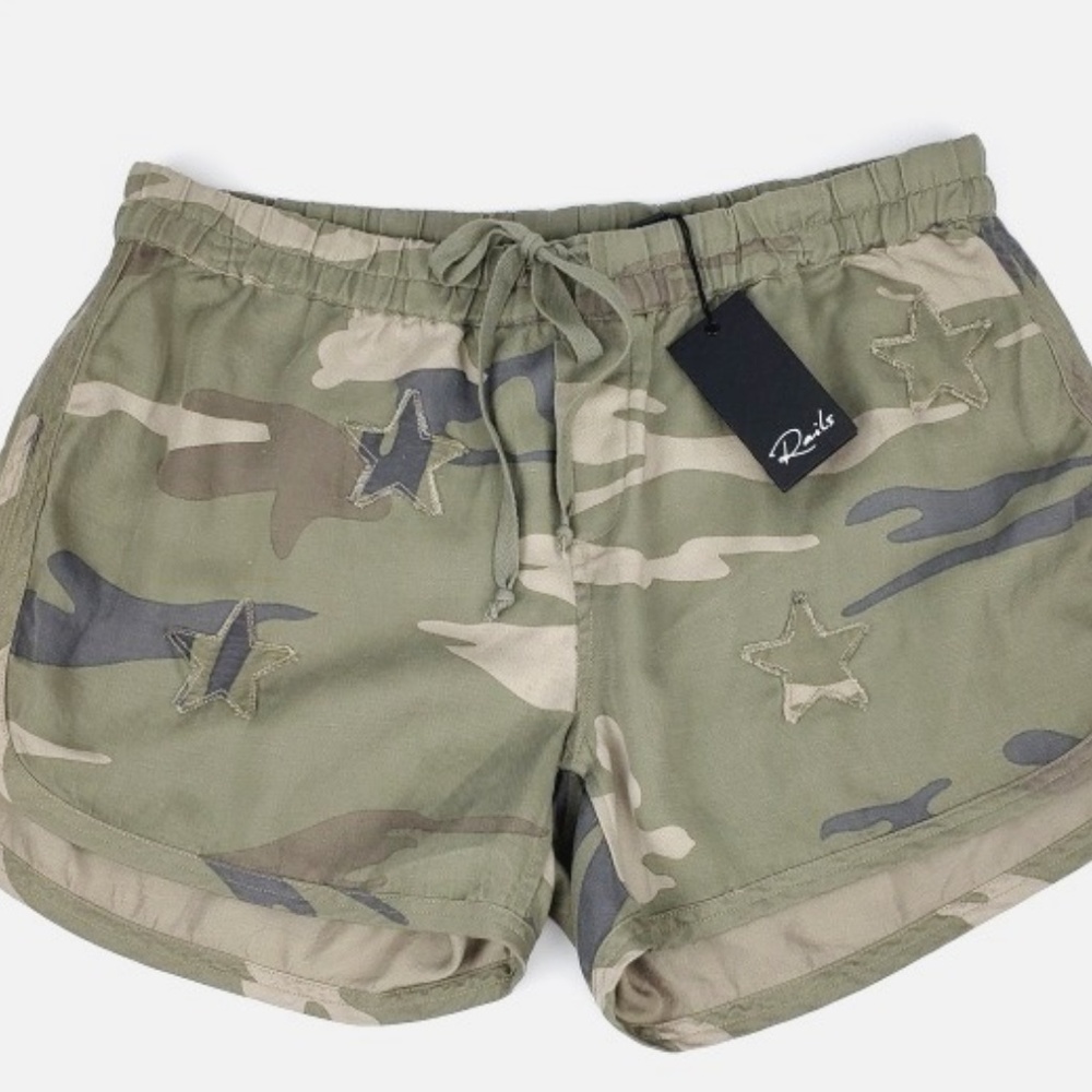 RAILS Thatcher Camo with Stars Shorts NWT